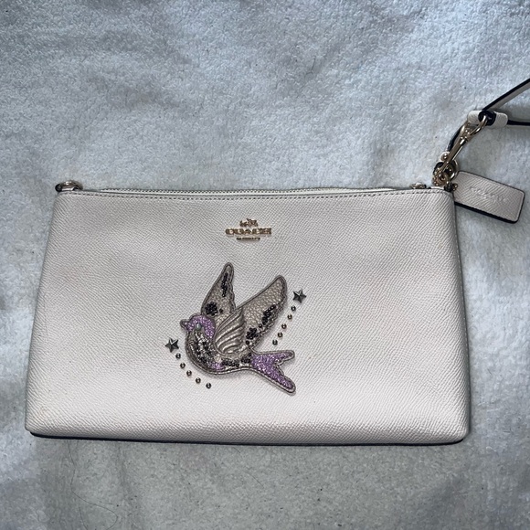 Coach wristlet - Picture 1 of 8